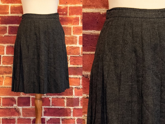Vintage 1960s Charcoal Grey Pleated Mini Skirt - image 1