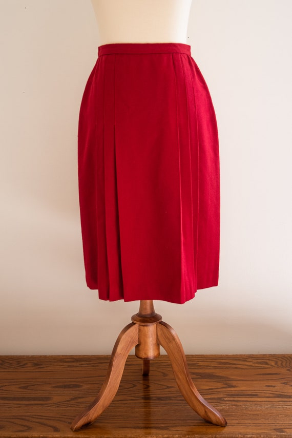Bright red pleated skirt cheap