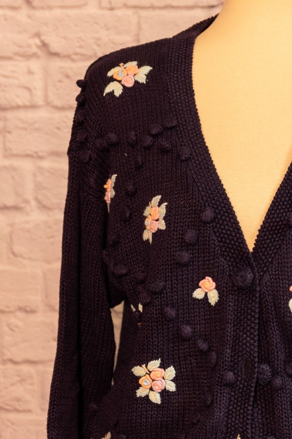 Vintage 1980s Navy Blue Knit Sweater with Floral … - image 5