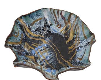 WALKO Metal Art Waterfall Ruffle Edge Trinket Dish Bowl 3.5in Blue Metallic Gold