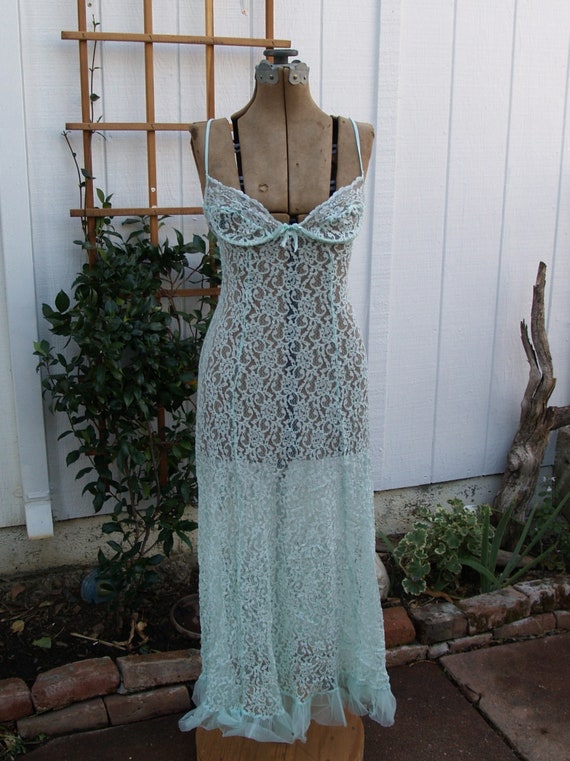 Vintage Mint Green Lace Two Piece Lingerie Set - image 10