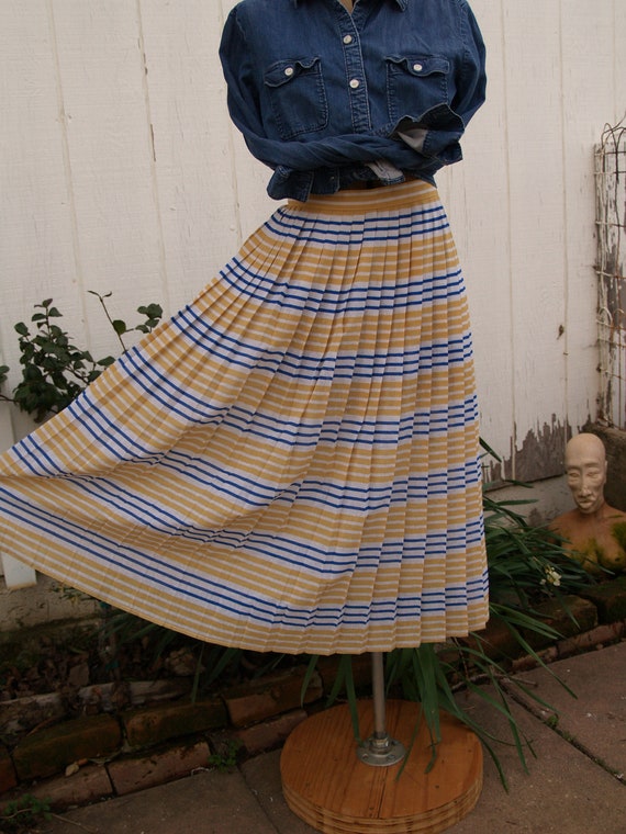 Long Pleated Skirt//Yellow and Blue Stripes - image 4