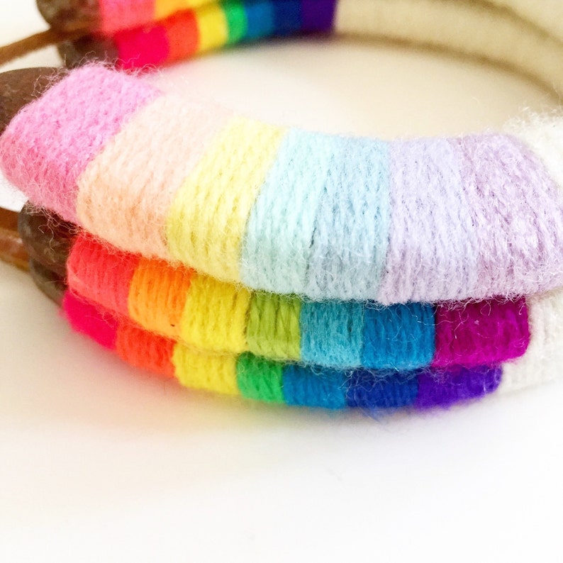 Lucky yarn wrapped horseshoe rainbow brite v.1 Etsy