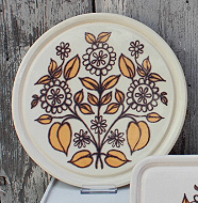 set of 2 cottage style,70s 60s folk herbolzheim Germany cake plate Vintage cake platters