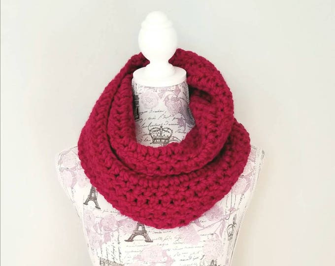 Sutherland Infinity Scarf - Poppy