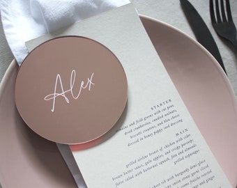 Acrylic round place cards, wedding placecard mirror coasters, modern round placecard, circle rose gold mirror acrylic, guest names,
