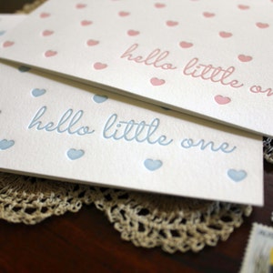 Carte typographique bébé garçon ou petite fille