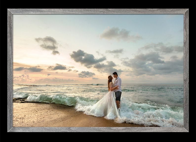 Custom Wood Framed Photo, Framed Photography Wall art, Wedding Photo, Family Photos, Kid Photos, Wedding Gift, Beautiful Hand Crafted Frames imagem 3