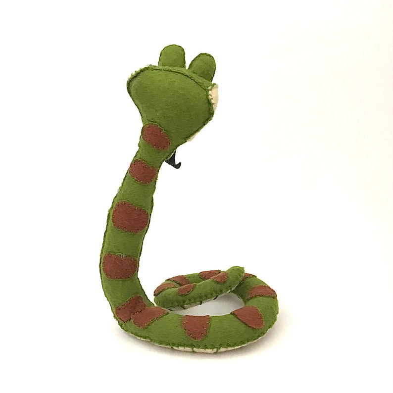 Felt Snake Sewing Pattern, PDF pattern, plushie, toy, decoration, disney, handmade, stuffed animal, reptile, display, kids room decor, cute image 5