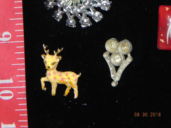 6 Vintage Pins; Mother, Deer, #6 or 9 with blue g… - image 2