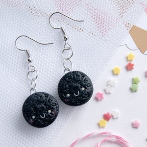 Cute cookies & cream cookies earrings, kawaii cookies earrings, polymer clay cute food earrings, sweet food earrings, miniature food jewelry