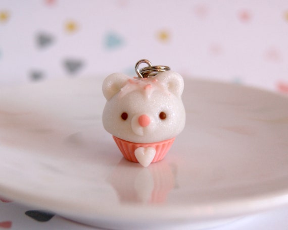 Cute Bear Cupcake Charm, Miniature Cupcake Charm, Polymer Clay Kawaii Bear  Charm, Cute Stitch Marker, Kawaii Animal Clay Charm, Pet Charm 