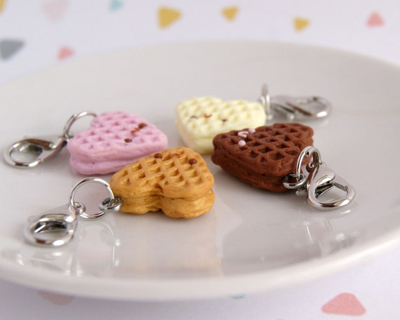 4 Cute Waffle Heart Charms, Kawaii Polymer Clay Food Charms, Cute Pancake  Charm, Miniature Food Charm, Food Stitch Marker, Fake Food Charms 