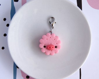 Cute cookie pig charm, kawaii polymer clay food charms, kawaii pig charm, miniature food charm, cute animal charm, kawaii necklace charm