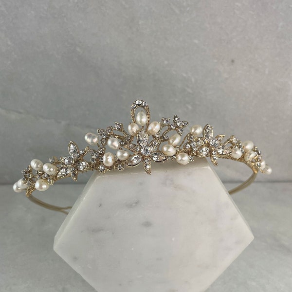 Gold Crystal Flower & Freshwater Pearl Wedding Tiara | Classic Pearl Gold Tiara | Gold Bridal Tiara | Matching Jewellery Available | Kate