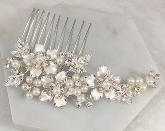 Silver Flower and Pearl Small Hair Comb | Wedding Hair Comb | Bridesmaid Hair Comb