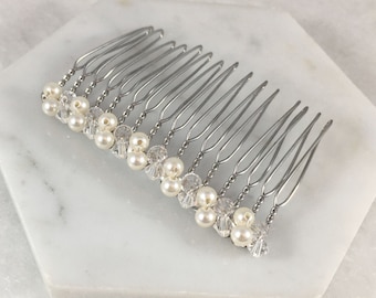 Pearl & Crystal Veil Comb | Made to Order in Choice of Pearl Colours | Silver, Gold or Rose Gold Options | Betsy