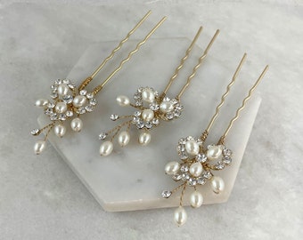 Set of 3 Gold, Pearl & Diamante Hair Pins | Gold Bridesmaid Hair Pins | Wedding Pearl Hair Pins