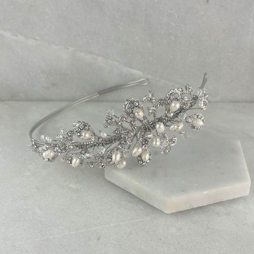 Vintage Silver Freshwater Pearl & Diamante Wedding Headband  display picture 1