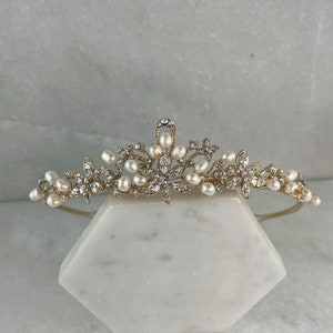 Gold Crystal Flower & Freshwater Pearl Wedding Tiara Classic Pearl Gold ...