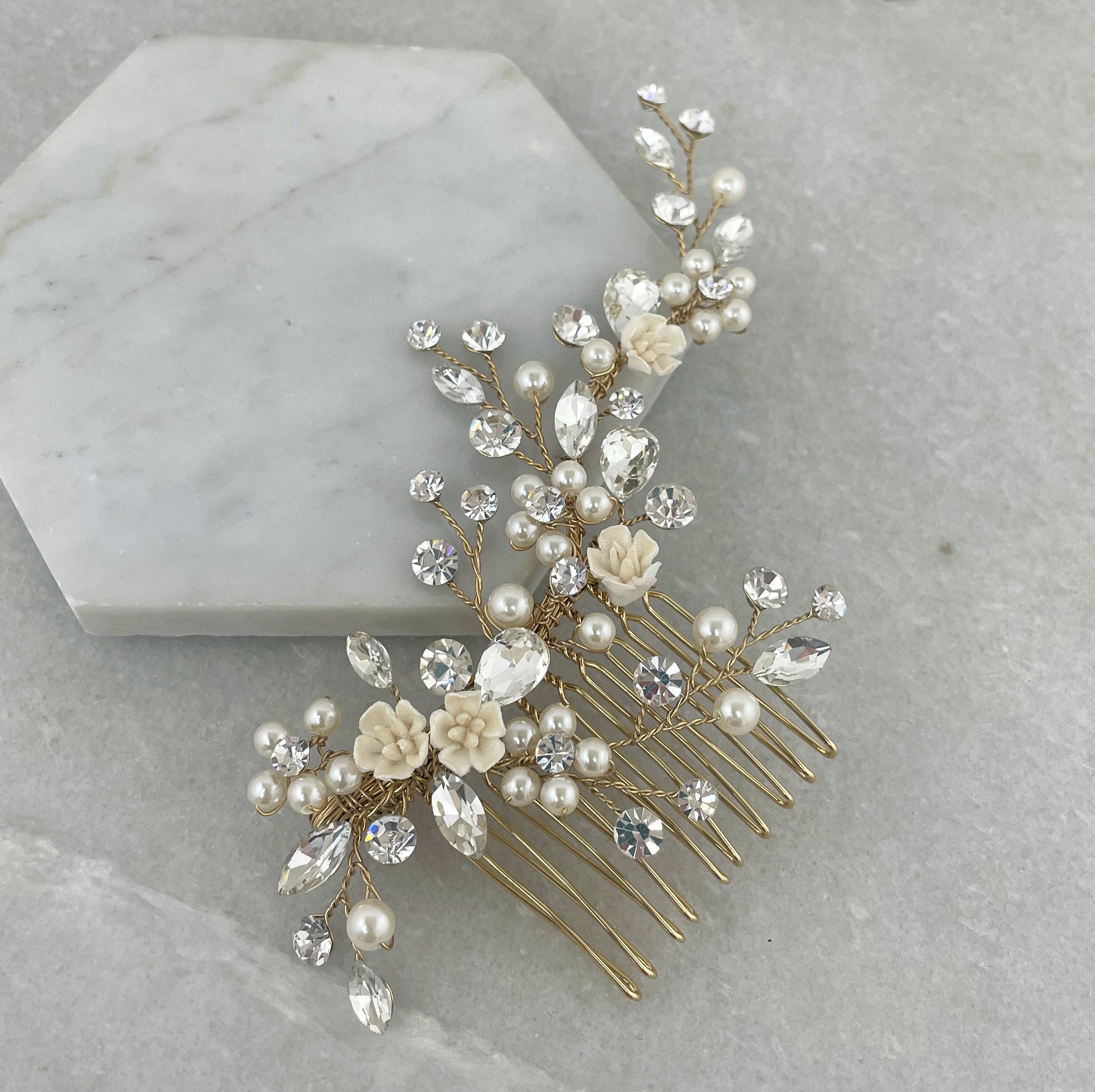 ?Women Gold Flower Crystal Hair Comb Accessories with Pearl Side Comb Headpiece 2457f8f6-0306-439f-9448-  main image 3