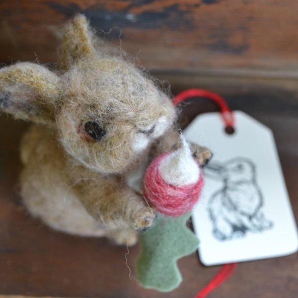 felted cottontail rabbit. small poseable wool bunny. needle felted animal. fall decoration & gift. white beige neutral. garden gift, radish.