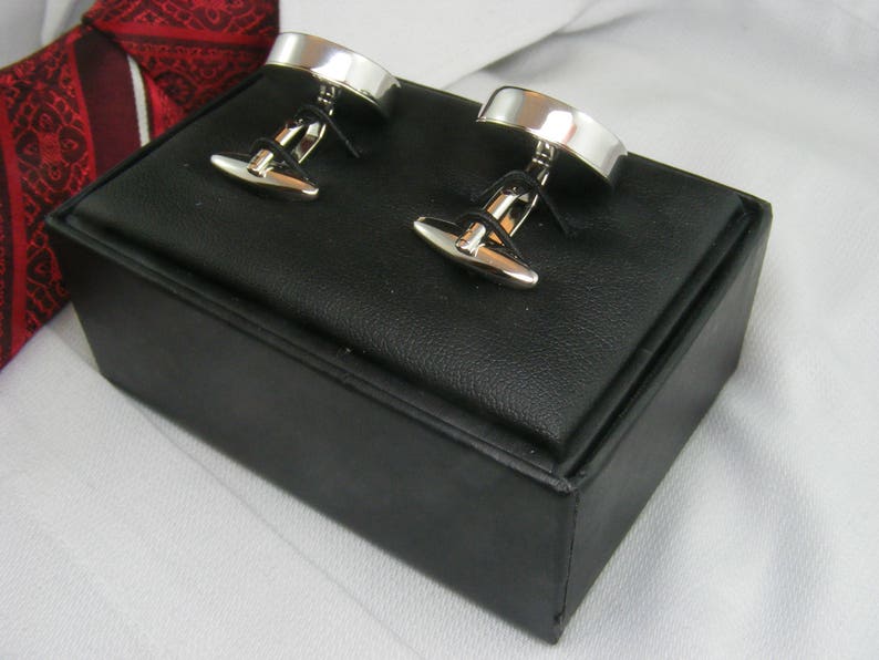 Space Shuttle on the launch pad cufflinks NOV-SPA0004