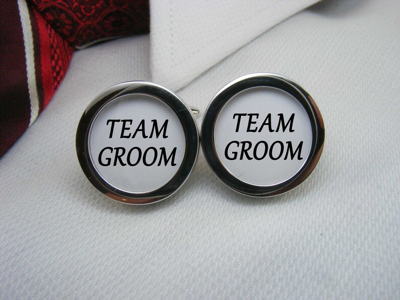 Team Groom Cufflinks These cufflinks are the ideal wedding gift for your groom and groomsmen WED-GRM0004