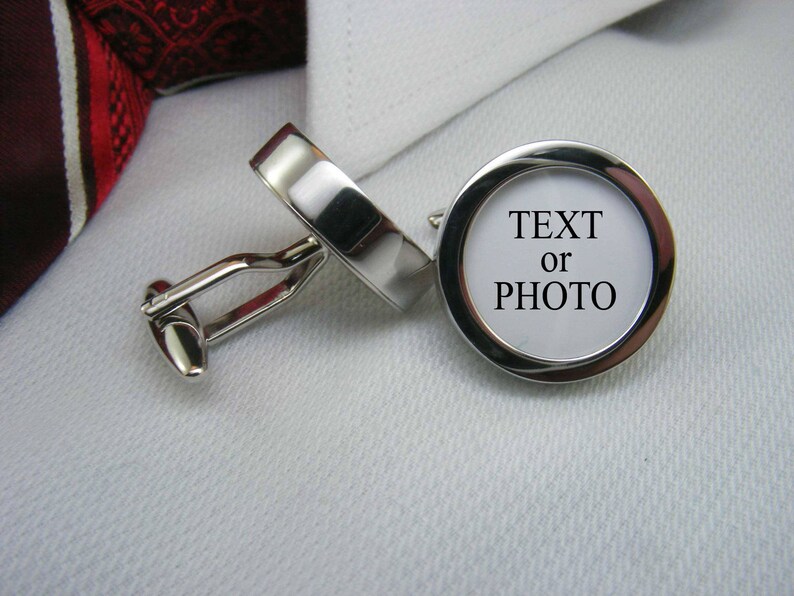 Team Groom Cufflinks These cufflinks are the ideal wedding gift for your groom and groomsmen WED-GRM0004
