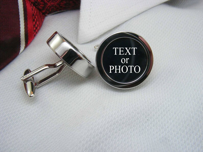 Team Groom Cufflinks These cufflinks are the ideal wedding gift for your groom and groomsmen WED-GRM0004