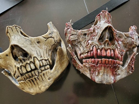 Vampire Half Skull Mask (custom options)