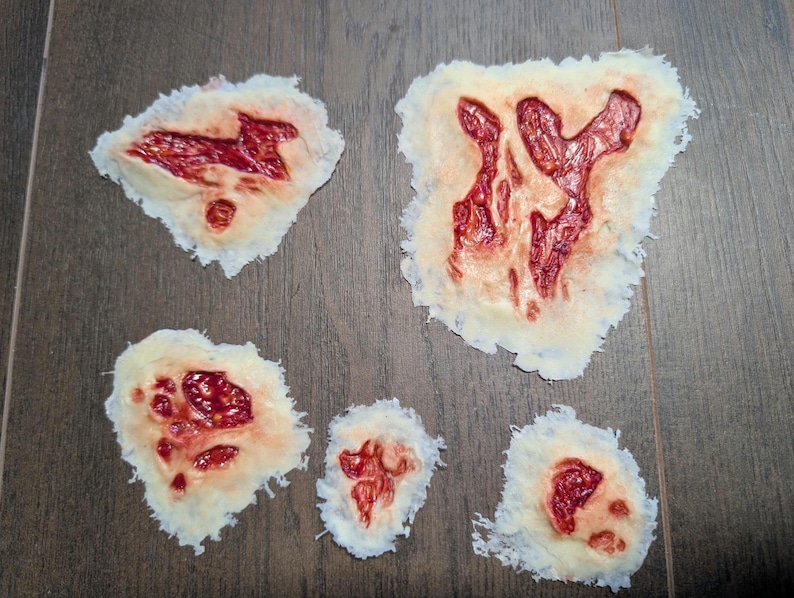 Set di ferite da zombie sulla pelle immagine 13