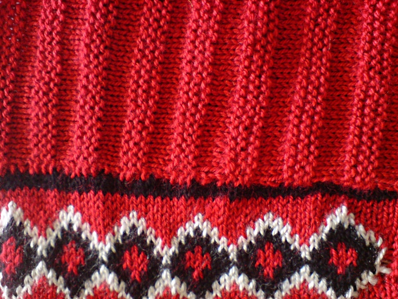 Handmade red white and black baby cardigan/sweater.Handknitted baby cardigan/jacket.Newborn.Baby shower gift image 4