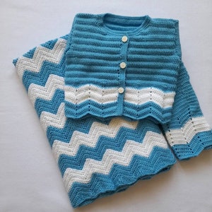 Handgefertigte Häkeldecke, Strickjacke & Hosen Set, Blau Weiß Acryl