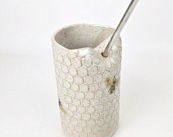 Bee Pattern onHandmade, in Ohio, White Stoneware Travel/Sipper 16oz Mug w/Metal Straw