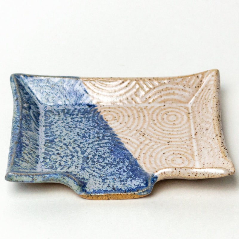 Blue/White Oval Ceramic Soap Dish main image 1