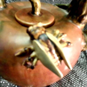 Vintage Majolica Apple Teapot with Locust