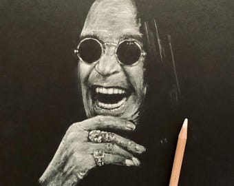 Handgetekend potloodportret van foto: aangepaste houtskoolkunst