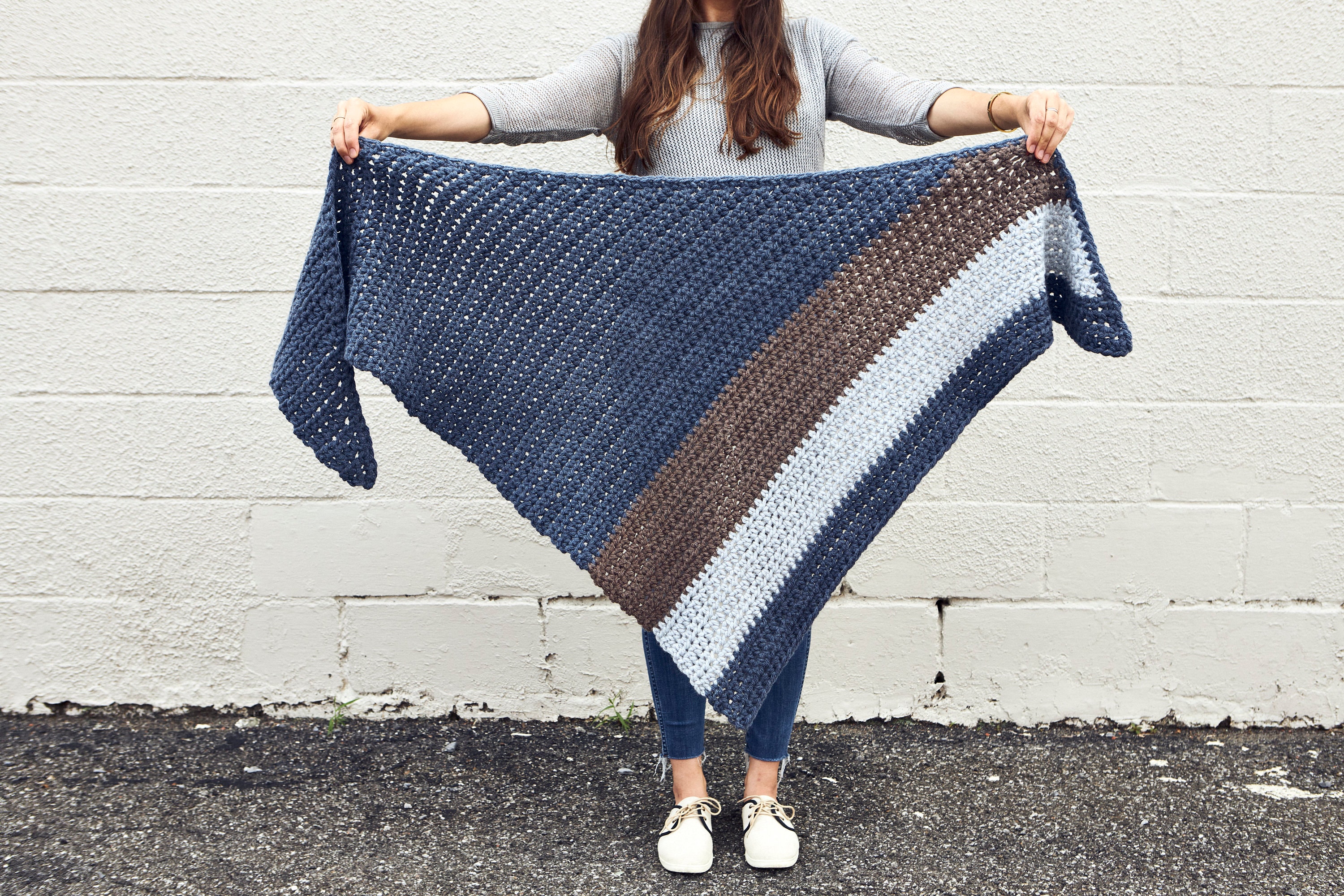 Crochet Pattern // Chunky Striped Triangle Scarf Wrap Shawl Beginner ...