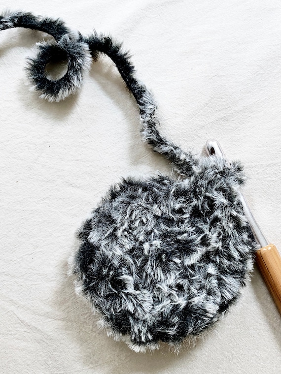 My first attempt with faux fur yarn! : r/crochet