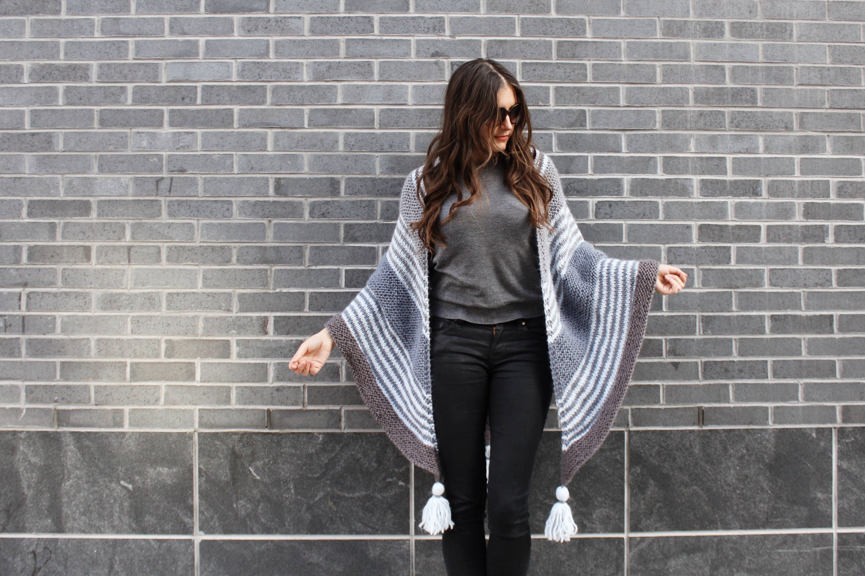 Knitting Pattern // Triangle Shawl Wrap Top Down Striped Tassels ...