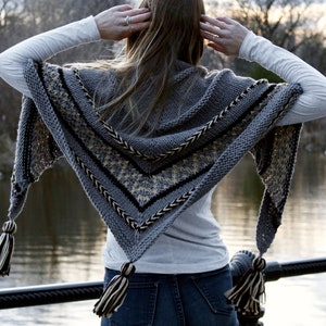 Knitting Pattern // Triangle Wrap Tassels Top Down Shawl Scarf Mosaic ...