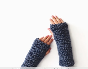 Knitting Pattern // Knit Fingerless Gloves Arm Warmers Gauntlets // Les Philosophes Fingerless Gloves Pattern PDF