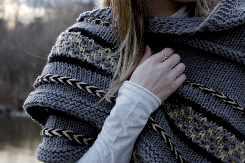 Knitting Pattern // Triangle Wrap Tassels Top Down Shawl Scarf Mosaic ...