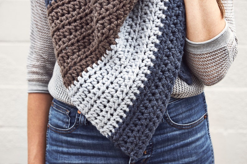 Crochet Pattern // Chunky Striped Triangle Scarf Wrap Shawl Beginner ...