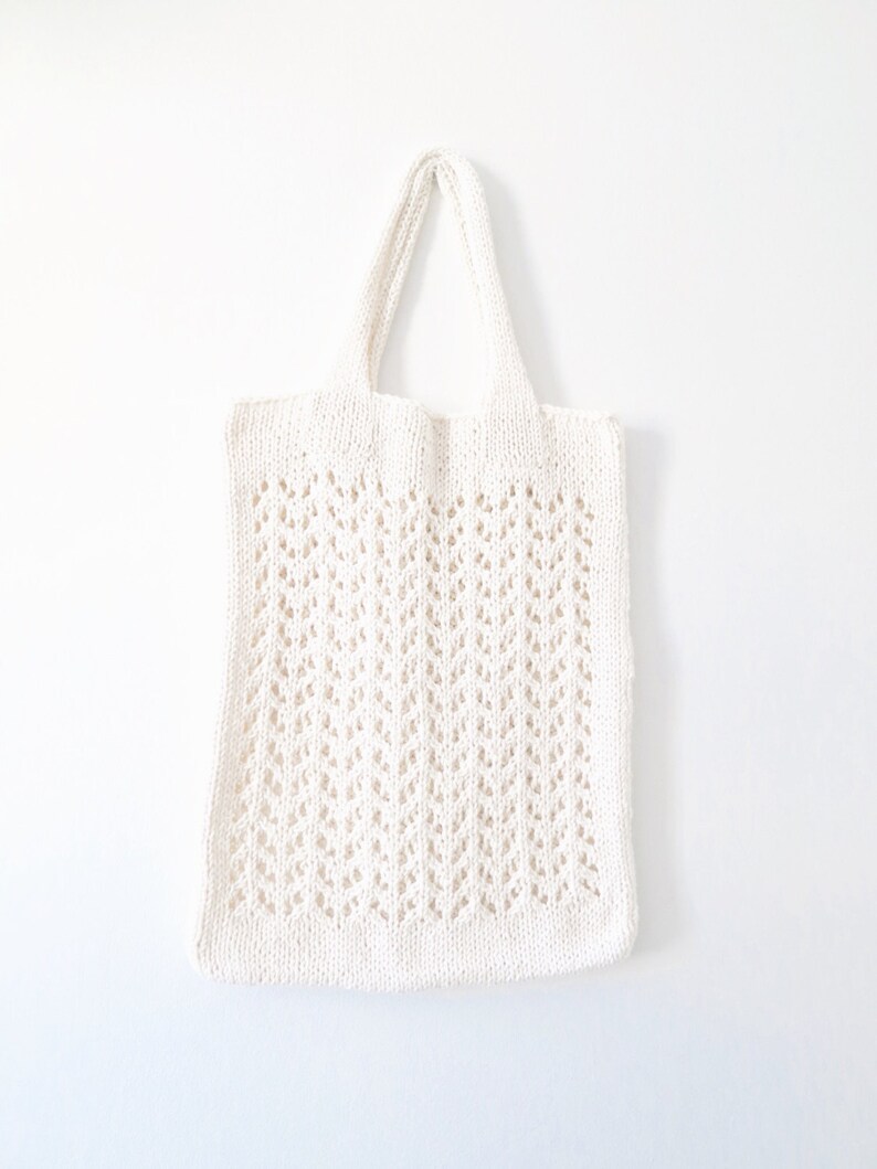 Knitting Pattern // Lace Knit Beach Tote Bag Large Boho Purse // Arrowhead Tote Pattern PDF image 3