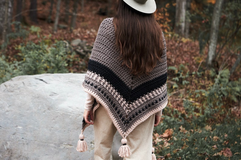 Crochet Pattern // Triangle Shawl Wrap Scarf Linen Stitch Striped ...