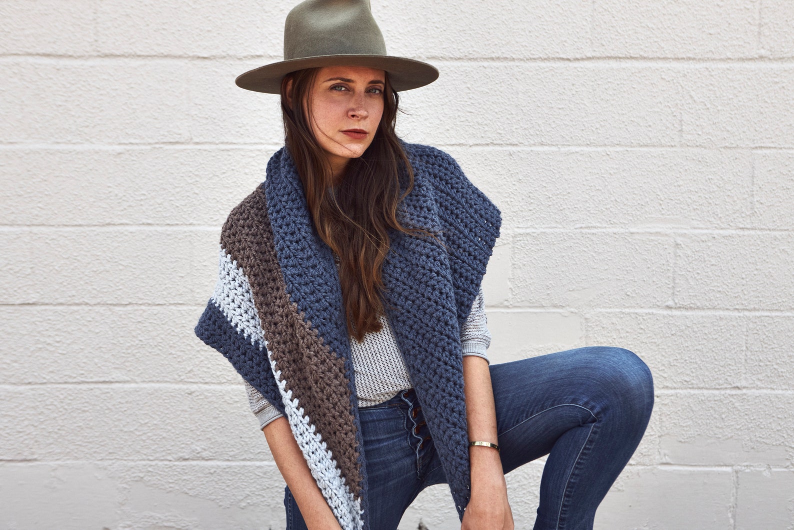 Crochet Pattern // Chunky Striped Triangle Scarf Wrap Shawl Beginner ...