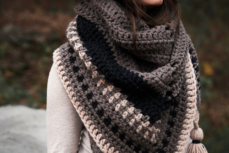 Crochet Pattern // Triangle Shawl Wrap Scarf Linen Stitch Striped ...