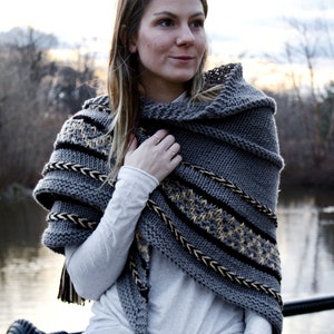 Knitting Pattern // Triangle Wrap Tassels Top Down Shawl Scarf Mosaic ...